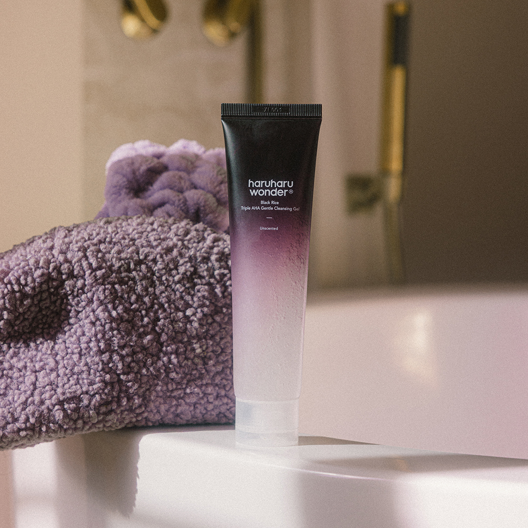8809532221783_Black Rice AHA Gentle Cleansing Gel_Snap Shot_2