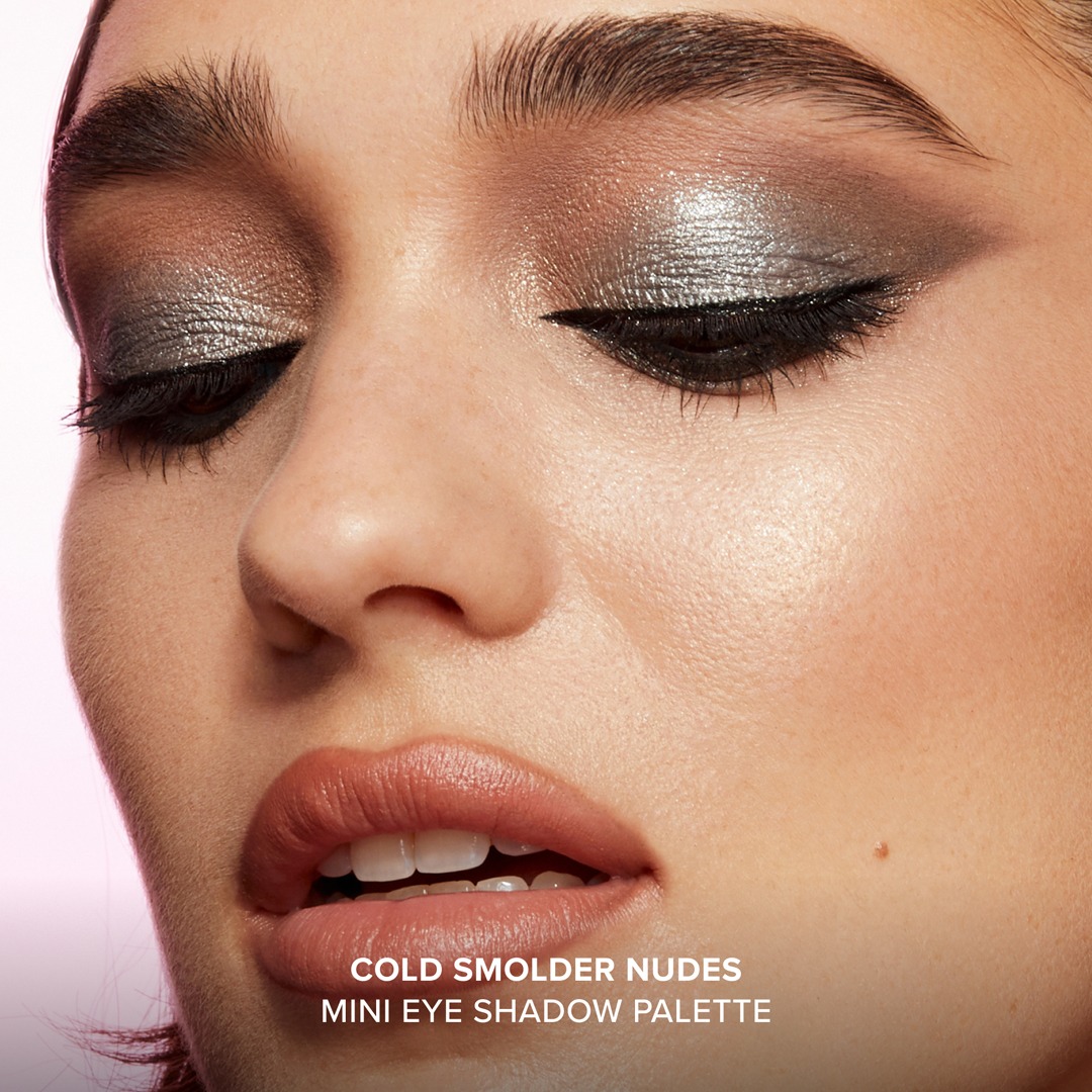 Too Faced - Born This Way Cold Smolder Nudes Eyeshadow Palette - Image 4