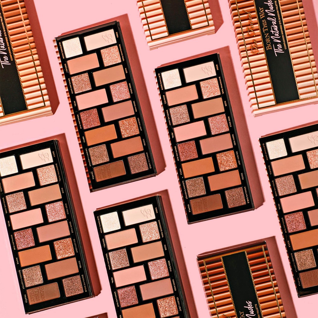Too Faced - Born This Way The Natural Nudes Eye Shadow Palette - Image 4