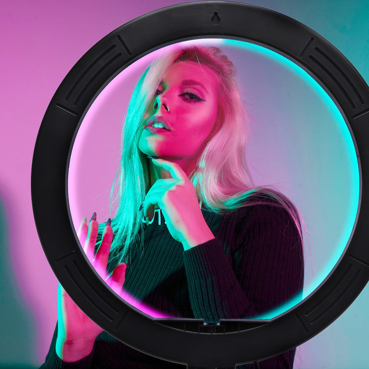 Rio Beauty - Studio RGB Beauty Ring Light - Image 3